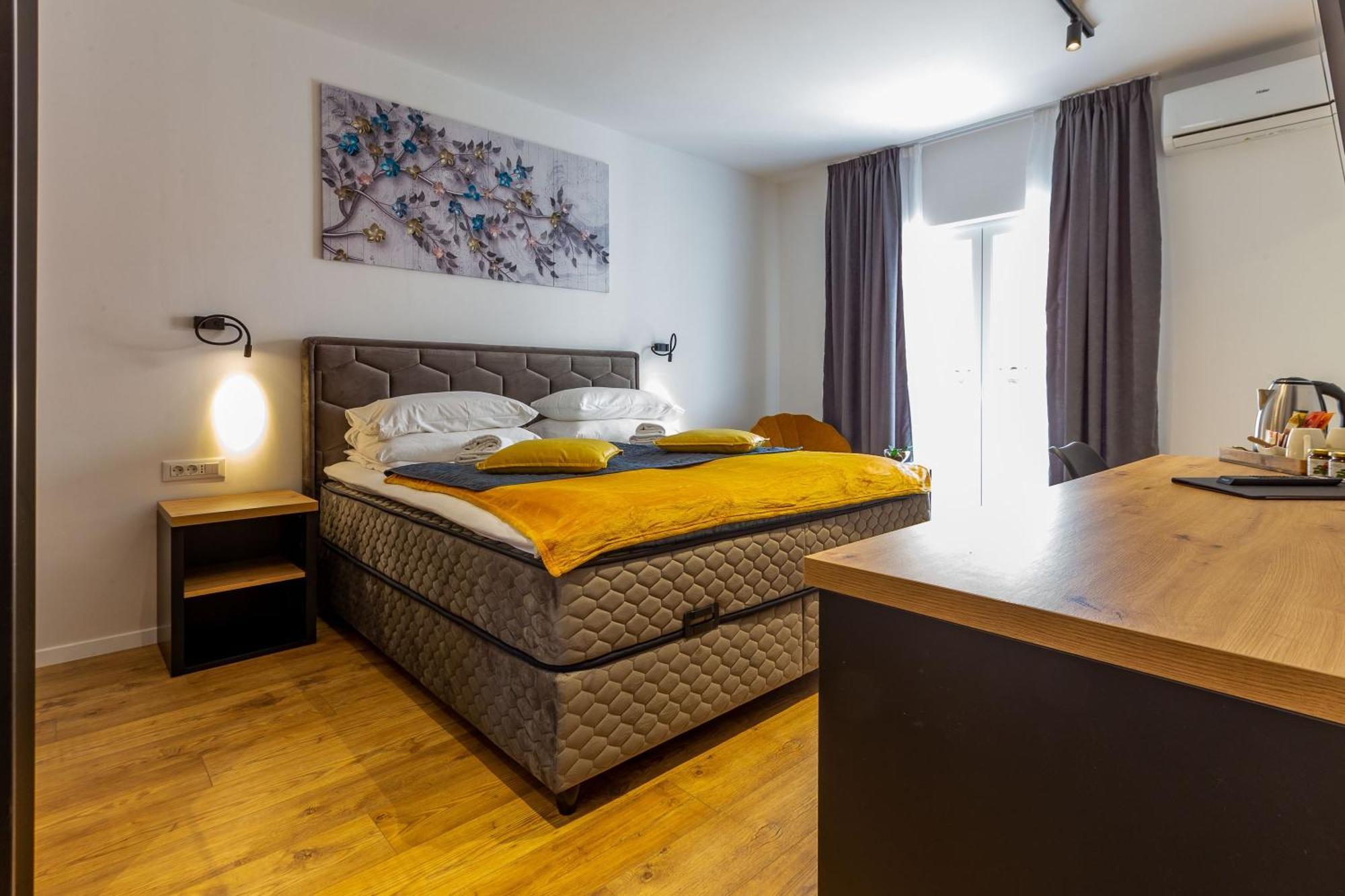 2M Exclusive Rooms Zadar Exterior foto