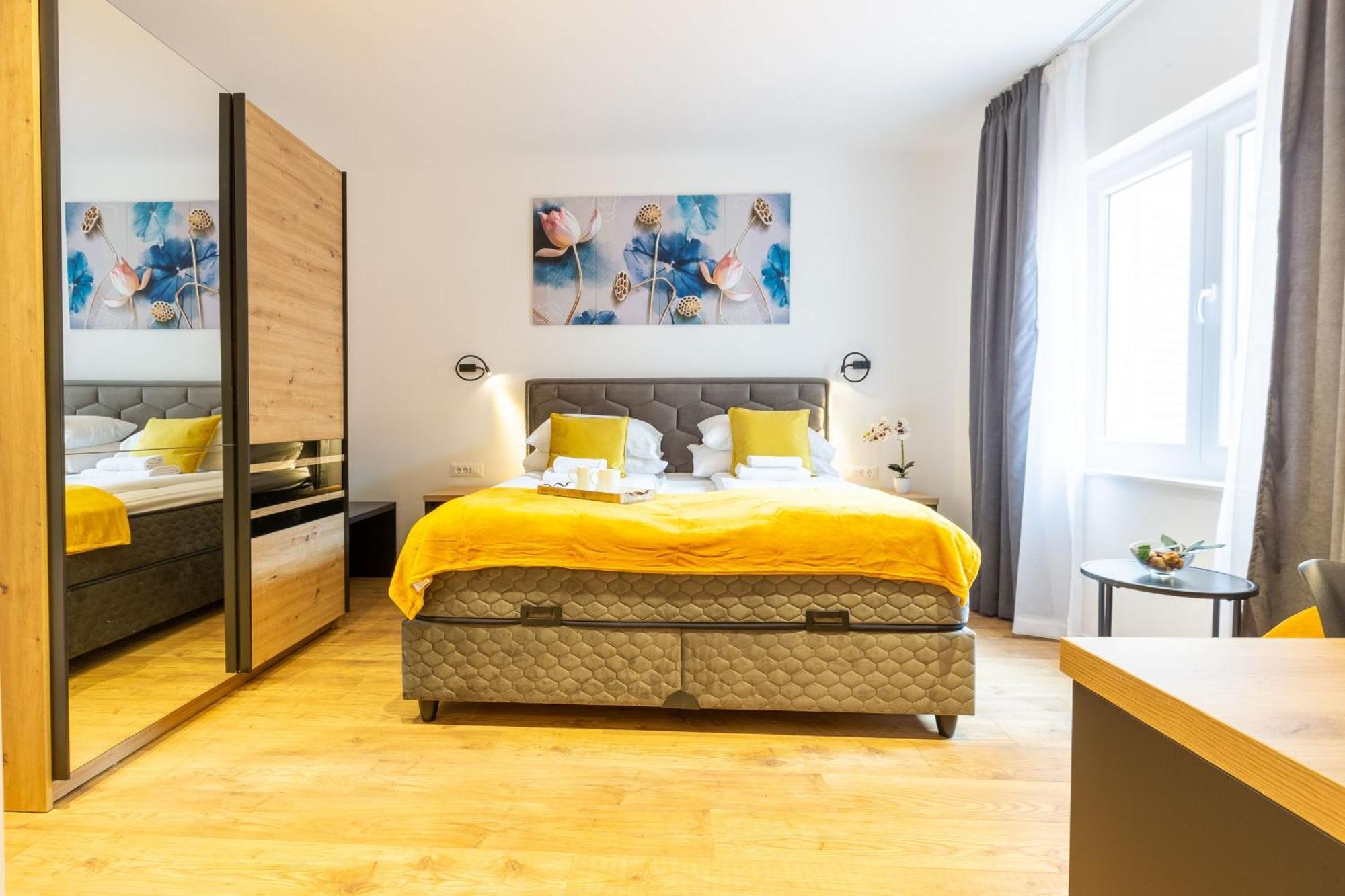 2M Exclusive Rooms Zadar Exterior foto